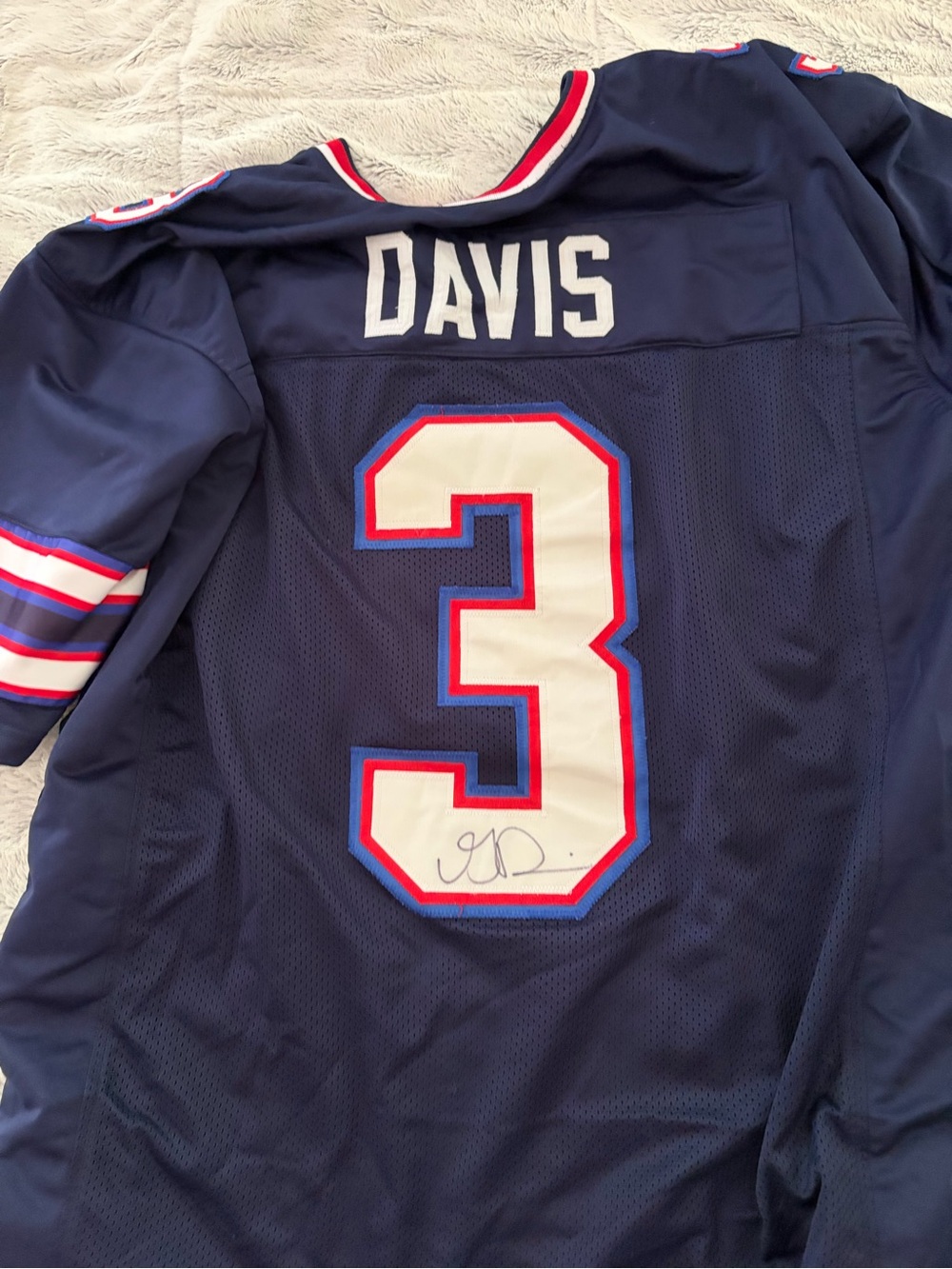 Buffalo Bills Davis signed practice jersey